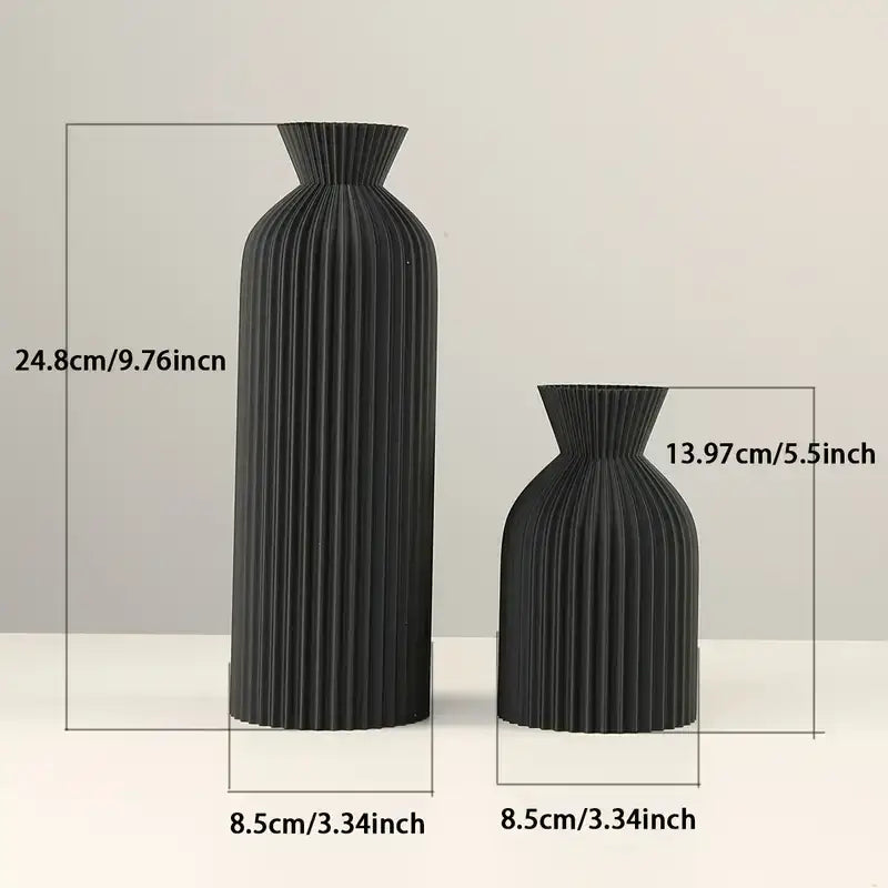 Black Ribbed Vase Set