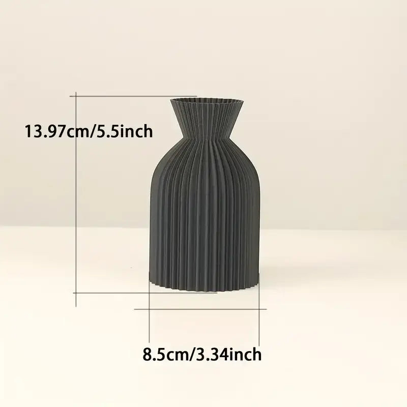 Black Ribbed Vase Set