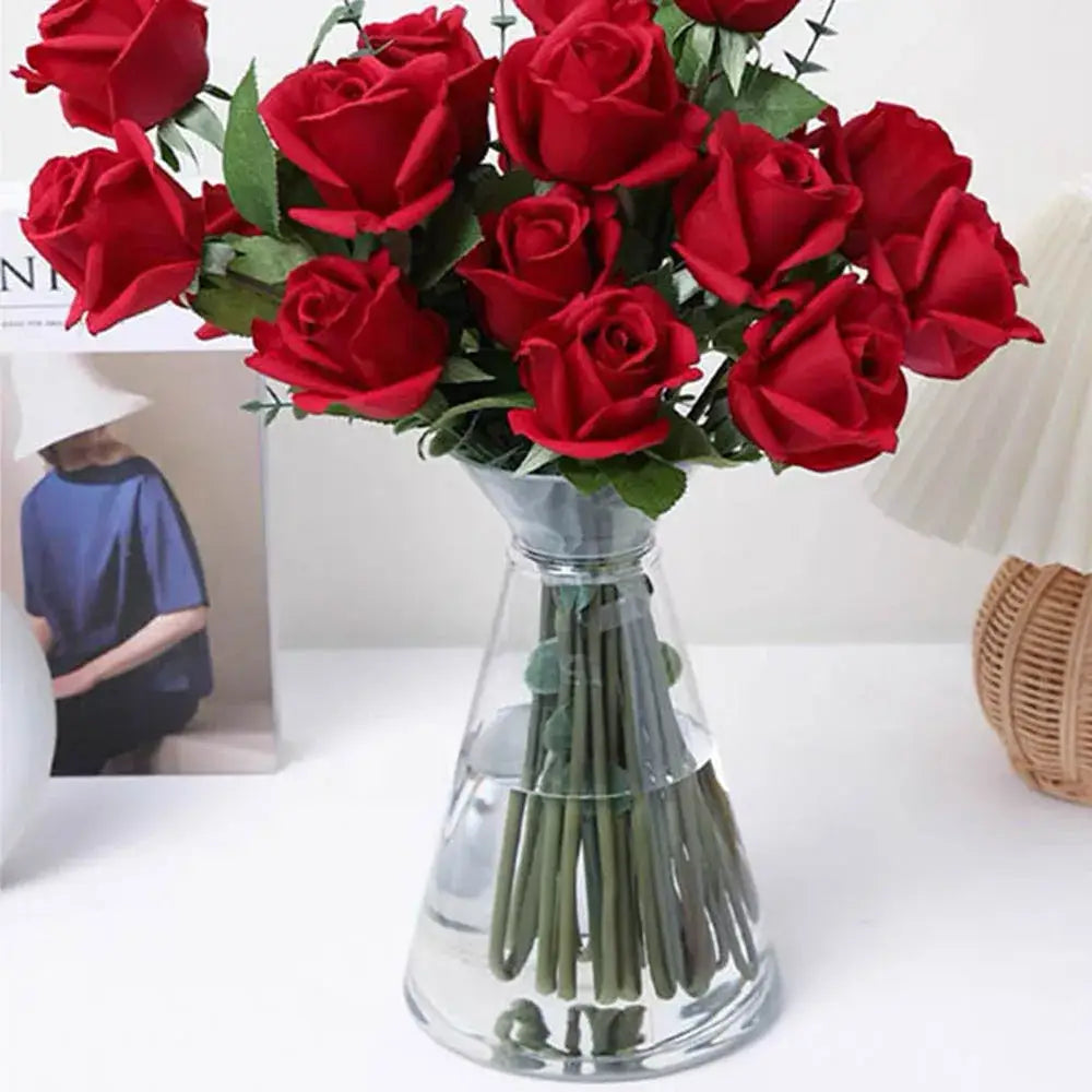 Clear Nordic Plastic Vase