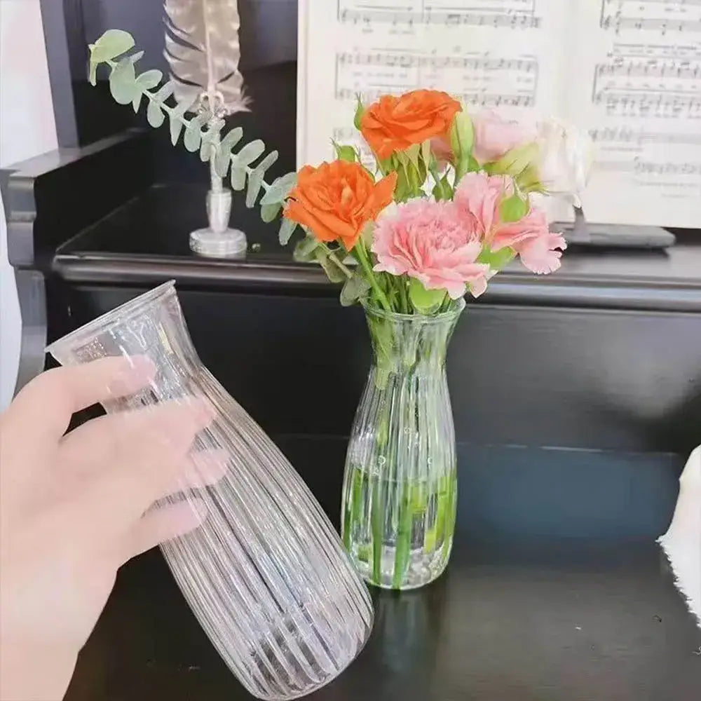 Clear Nordic Plastic Vase